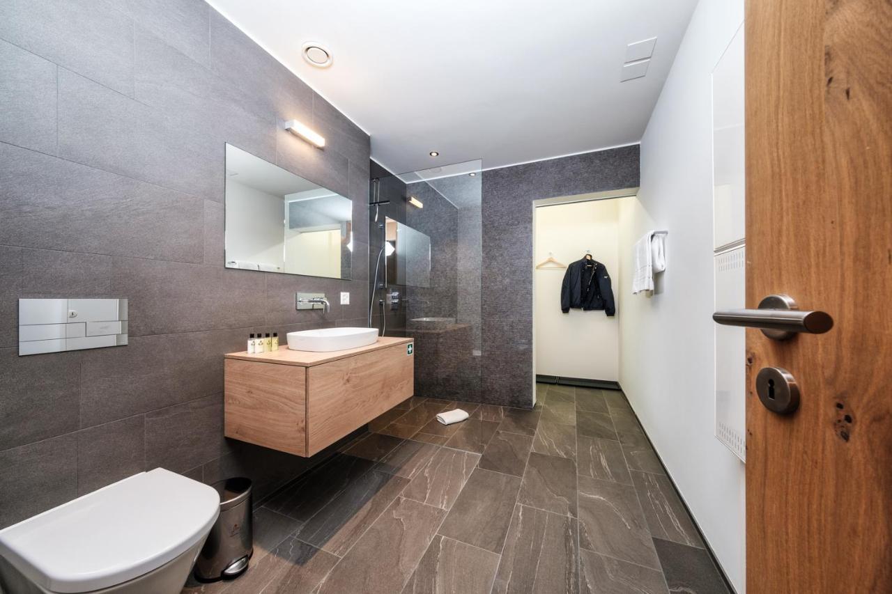 Luxury Panorama Apartment With Alpengold Spa Access Davos Exterior photo